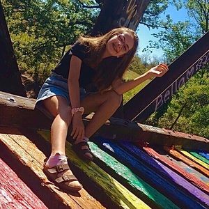 Meet your Posher, Olive